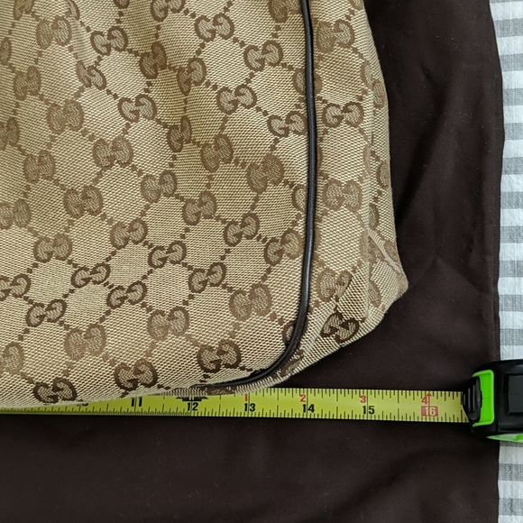 ✨ Authentic Gucci ✨ - Picture 2 of 16